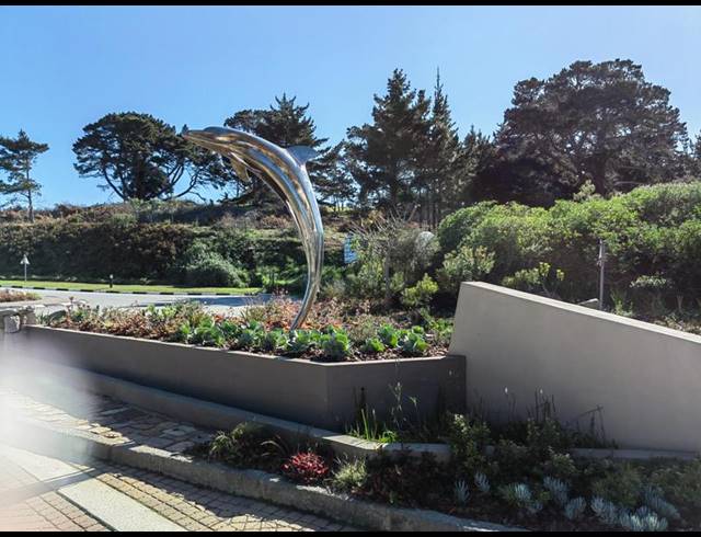 LAND FOR SALE IN OUBAAI